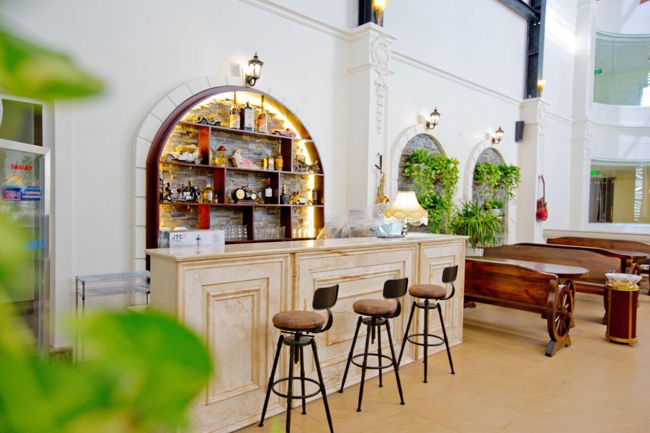 Thai Ha Luxury Hotel Cho Moi  Exteriör bild