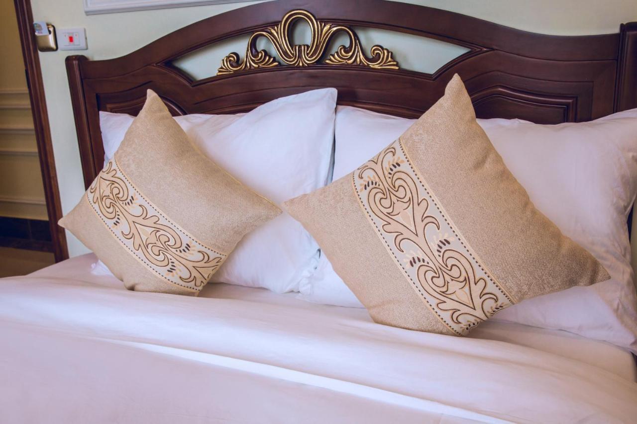 Thai Ha Luxury Hotel Cho Moi  Exteriör bild